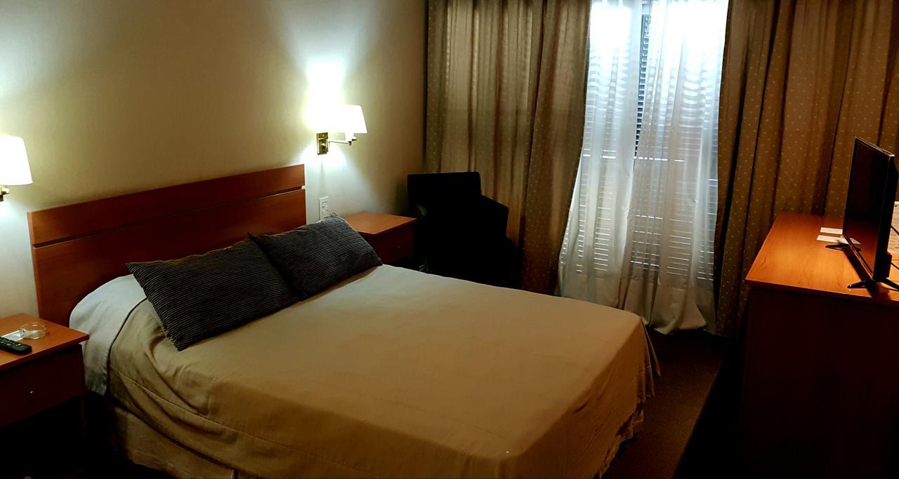 Plaza Hotel La Rioja Kültér fotó